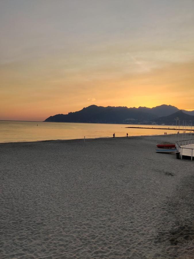 Stanze Sul Mare Salerno Exterior foto