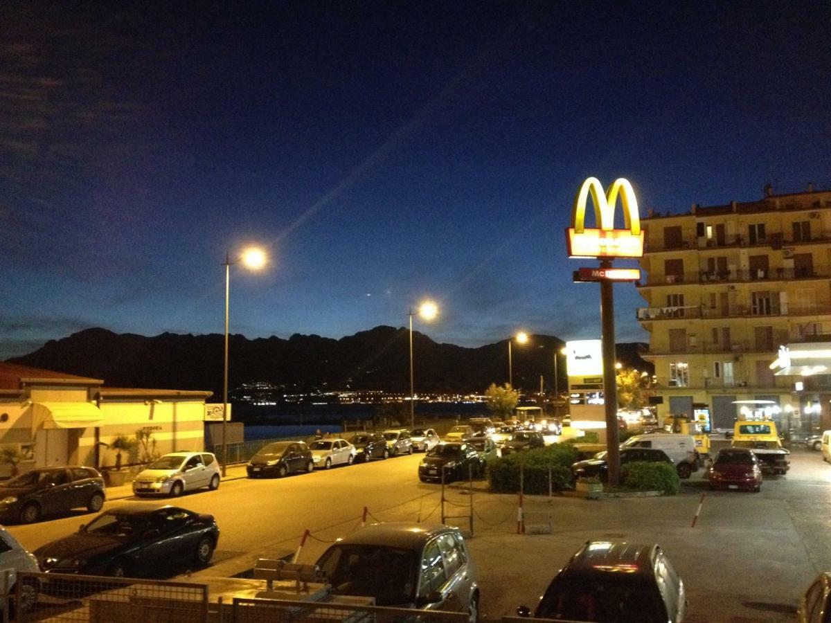 Stanze Sul Mare Salerno Exterior foto