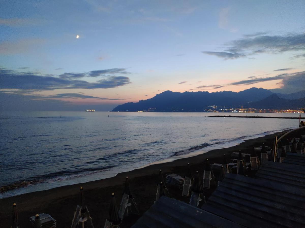 Stanze Sul Mare Salerno Exterior foto
